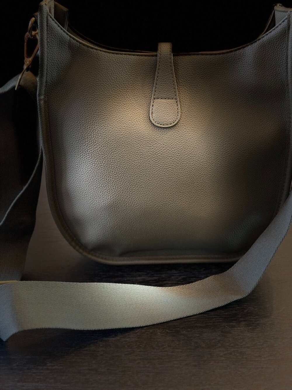 Ah-dorned Evelyne Messenger Crossbody Bag Taupe Khaki Green Strap - Picture 3 of 8